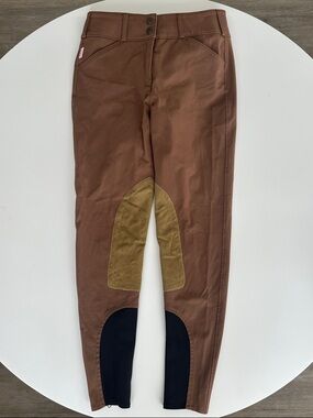 THE TAILORED SPORTSMAN
Ladies' Mid-Rise Vintage Patch
Sock-Bottom Breech